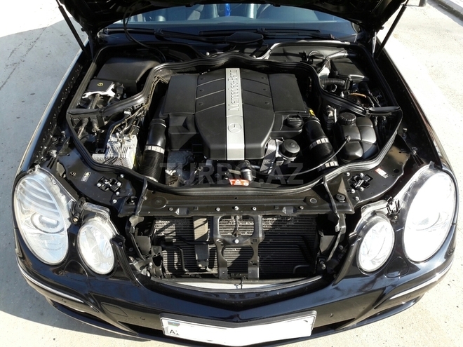 Mercedes E 240 2003, 231,000 km - 2.6 l - Bakı