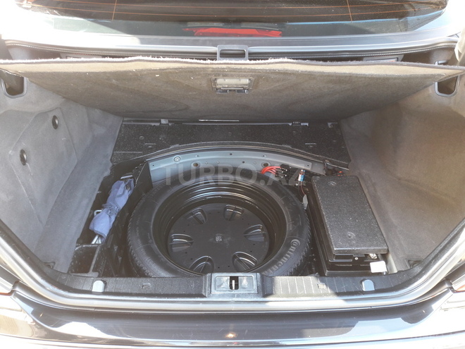 Mercedes E 240 2003, 231,000 km - 2.6 l - Bakı
