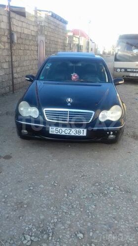 Mercedes C 200 2002, 215,000 km - 2.0 л - Bakı