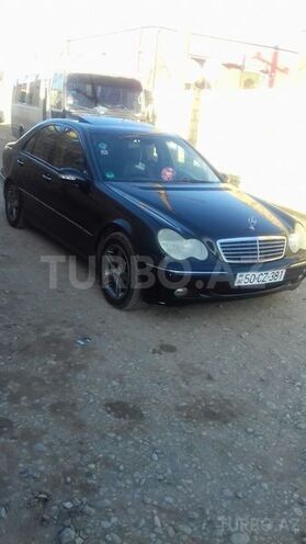 Mercedes C 200 2002, 215,000 km - 2.0 л - Bakı