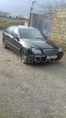 Mercedes C 200 2002, 215,000 km - 2.0 л - Bakı