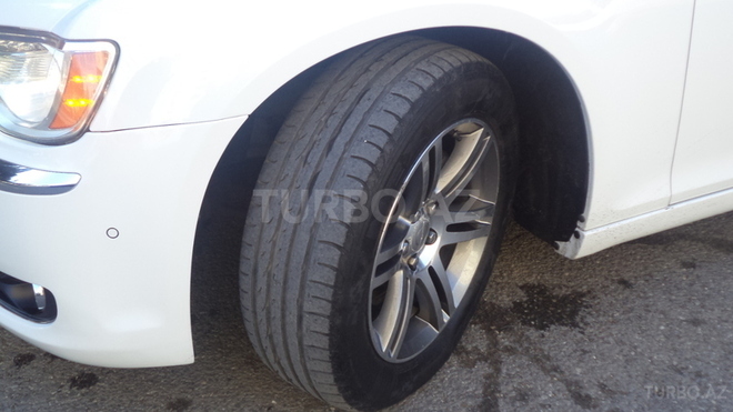Chrysler 300C 2012, 37,000 km - 3.6 л - Bakı