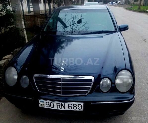 Mercedes E 220 2000, 430,000 km - 2.2 l - Bakı