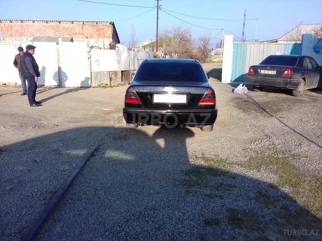 Mercedes C 200 1994, 210,020 km - 2.0 l - Sumqayıt