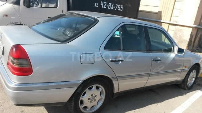 Mercedes C 200 1995, 432,528 km - 2.0 л - Xırdalan