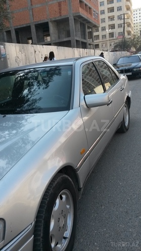 Mercedes C 200 1995, 432,528 km - 2.0 л - Xırdalan