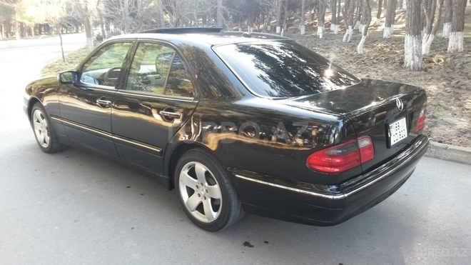 Mercedes E 320 2000, 250,000 km - 3.2 l - Sumqayıt