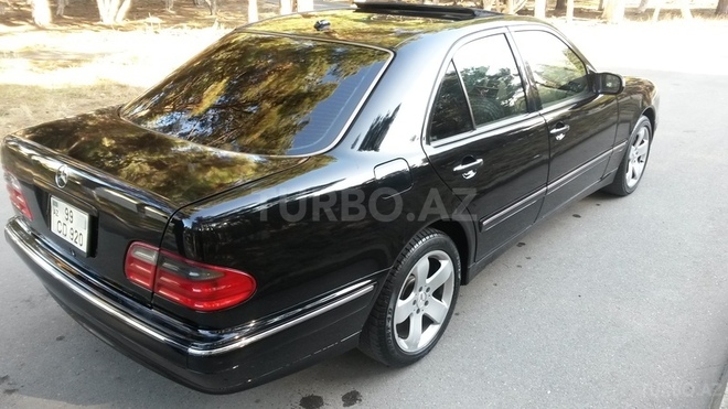 Mercedes E 320 2000, 250,000 km - 3.2 l - Sumqayıt