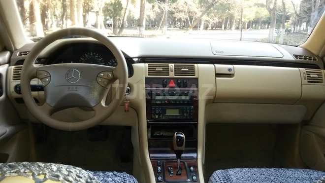 Mercedes E 320 2000, 250,000 km - 3.2 l - Sumqayıt