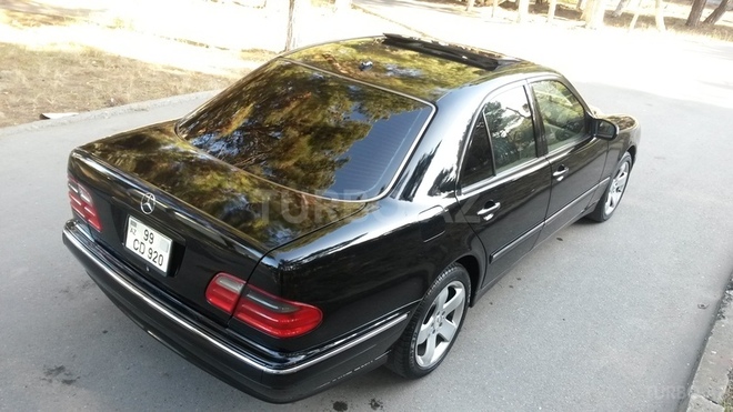Mercedes E 320 2000, 250,000 km - 3.2 l - Sumqayıt
