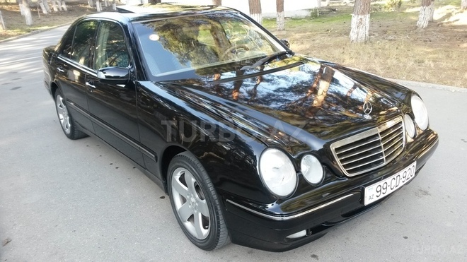 Mercedes E 320 2000, 250,000 km - 3.2 l - Sumqayıt