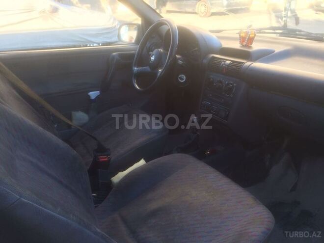 Opel Corsa 1995, 320,000 km - 1.2 l - Bakı