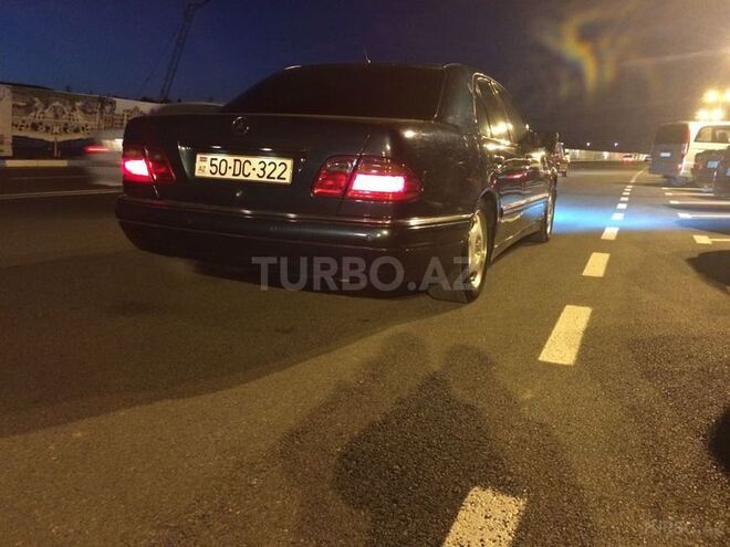 Mercedes E 240 1997, 22,186 km - 2.6 l - Bakı