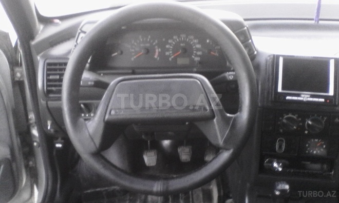 LADA (VAZ) 2112 2005, 261,000 km - 1.6 л - Bakı