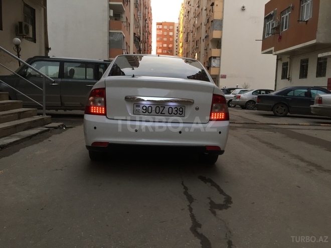 LADA (VAZ) Priora 2012, 128,400 km - 1.6 l - Bakı