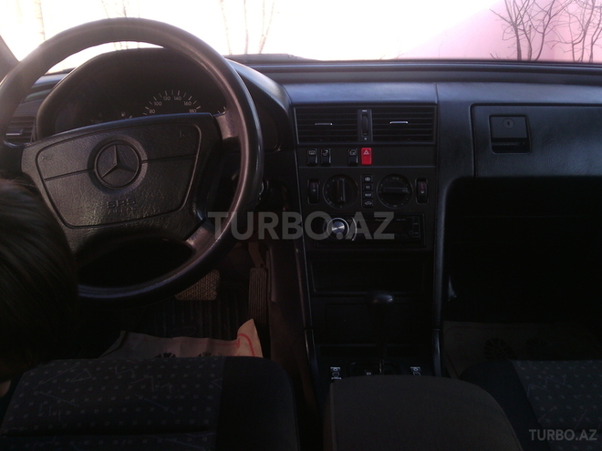 Mercedes C 180 1995, 226,000 km - 1.8 л - Sumqayıt