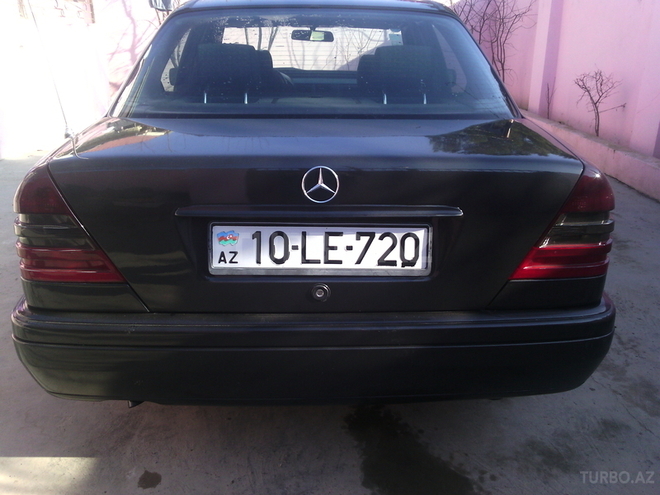 Mercedes C 180 1995, 226,000 km - 1.8 л - Sumqayıt