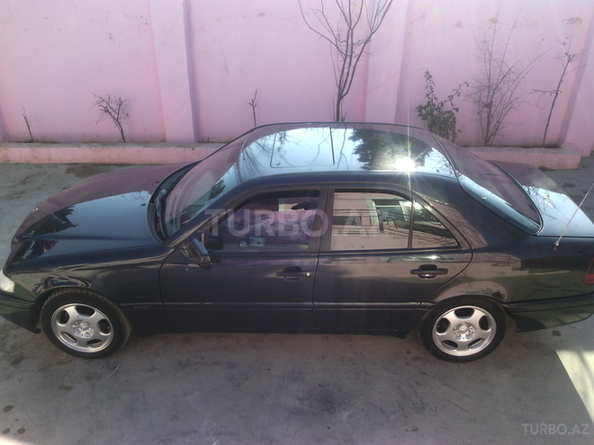 Mercedes C 180 1995, 226,000 km - 1.8 л - Sumqayıt