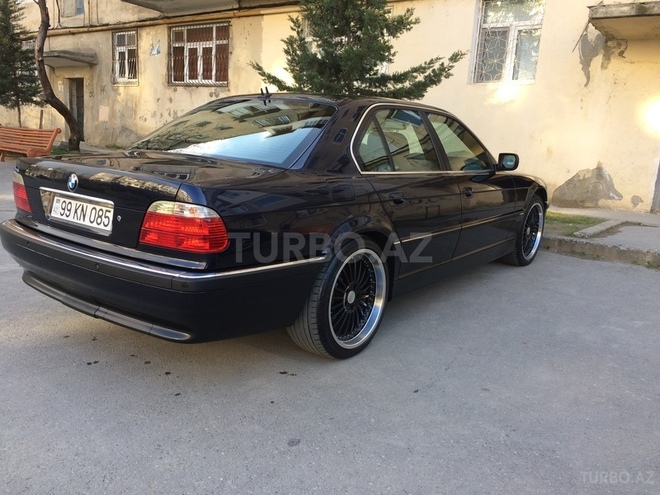 BMW 740 2000, 372,236 km - 4.4 l - Sumqayıt