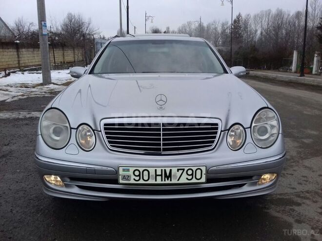 Mercedes E 240 2003, 192,000 km - 2.4 l - Bakı
