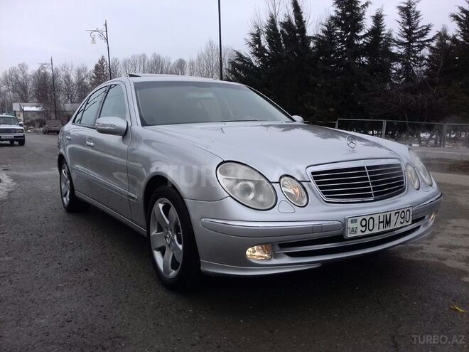 Mercedes E 240 2003, 192,000 km - 2.4 l - Bakı