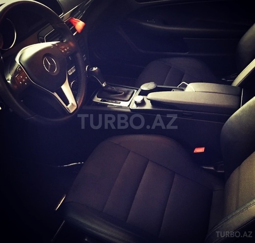 Mercedes C 180 2013, 17,500 km - 1.8 л - Bakı