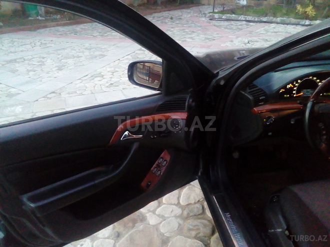 Mercedes S 320 2001, 314,000 km - 3.2 l - Bakı