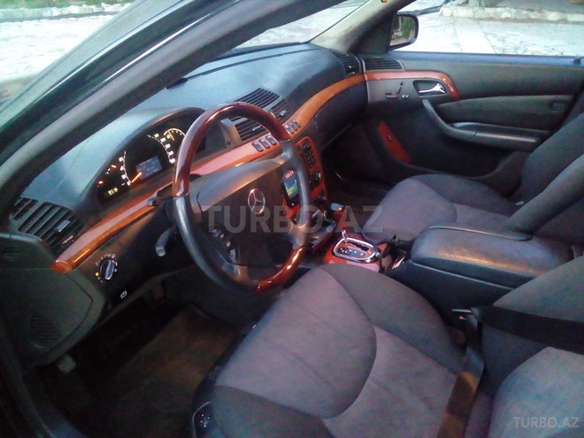 Mercedes S 320 2001, 314,000 km - 3.2 l - Bakı
