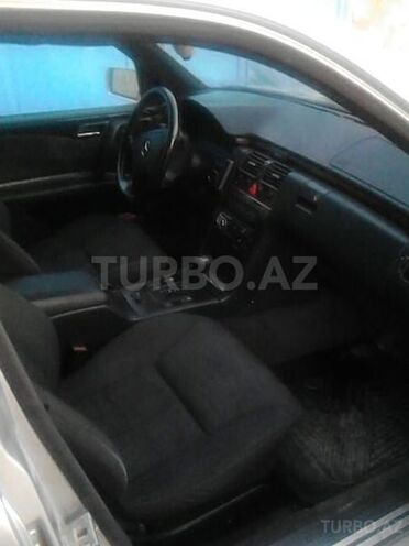 Mercedes E 290 1996, 180,000 km - 2.9 л - Sumqayıt
