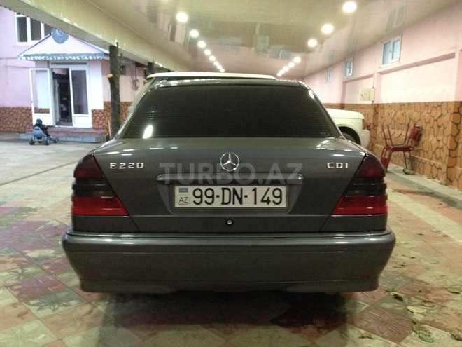 Mercedes C 220 1998, 250,000 km - 2.2 л - Bakı