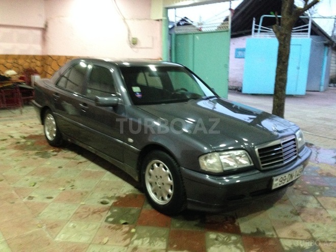 Mercedes C 220 1998, 250,000 km - 2.2 л - Bakı