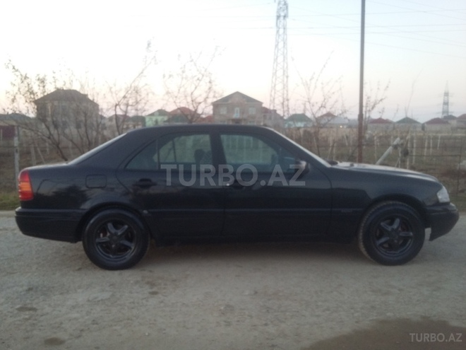 Mercedes C 220 1994, 336,000 km - 2.2 l - Bakı