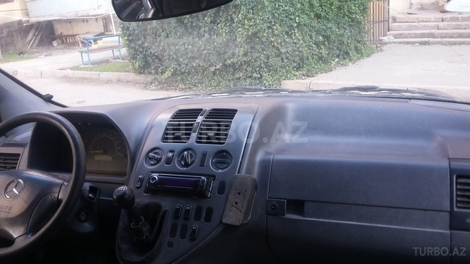 Mercedes Vito 2001, 370,000 km - 2.2 l - Bakı