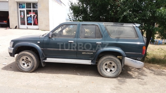 Toyota Surf 1995, 300,000 km - 0.3 l - Tovuz