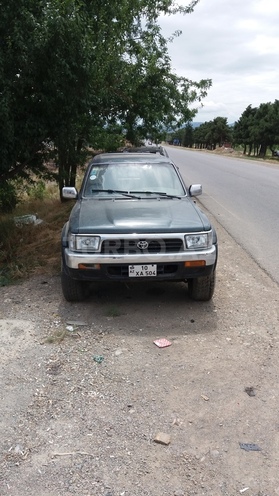 Toyota Surf 1995, 300,000 km - 0.3 l - Tovuz