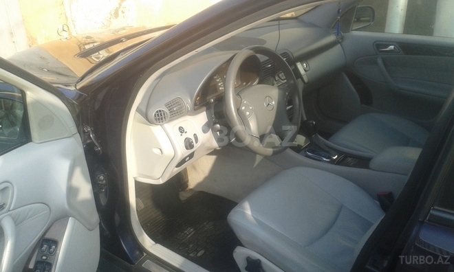 Mercedes C 180 2000, 288,600 km - 0.2 l - Bakı