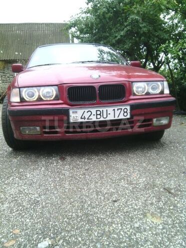 BMW 318 1993, 423,655 km - 1.6 l - Masallı