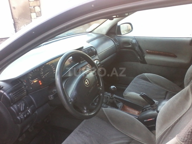 Opel Omega 1997, 225,000 km - 2.0 l - Bakı