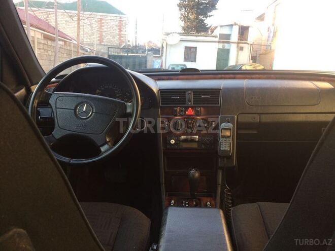 Mercedes C 250 1999, 350,000 km - 2.5 l - Bakı