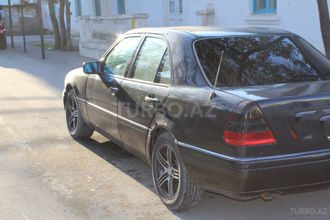 Mercedes C 180 1997, 390,000 km - 1.8 l - Bakı