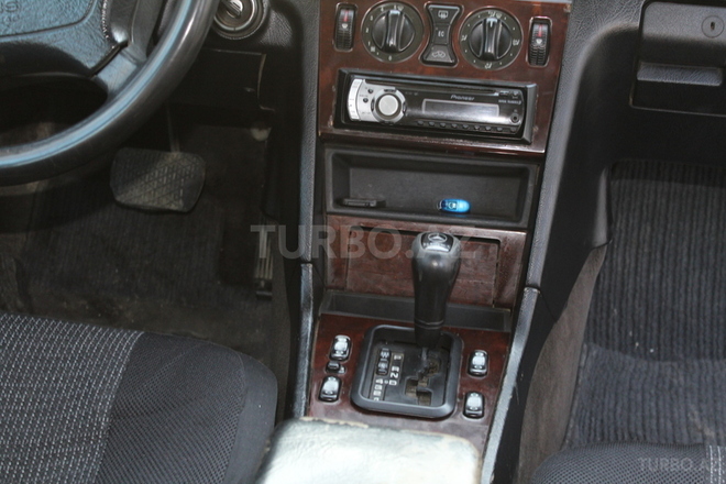 Mercedes C 180 1997, 390,000 km - 1.8 l - Bakı