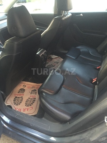 Volkswagen Passat 2009, 80,000 km - 2.0 л - Bakı