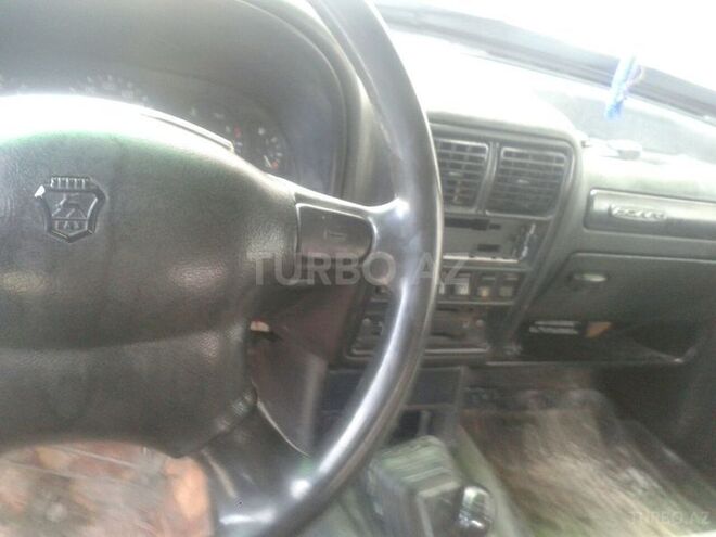 GAZ 3110 1998, 500,000 km - 2.4 l - Sumqayıt