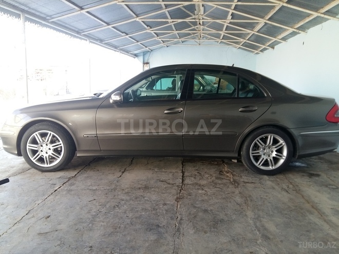 Mercedes E 280 2007, 240,000 km - 3.0 l - Bakı