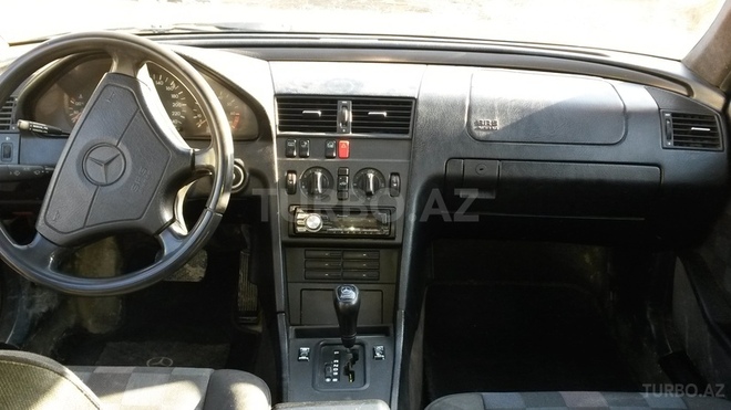 Mercedes C 180 1995, 250,000 km - 1.8 l - Bakı