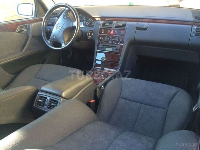 Mercedes E 200 2000, 256,000 km - 2.0 l - Oğuz