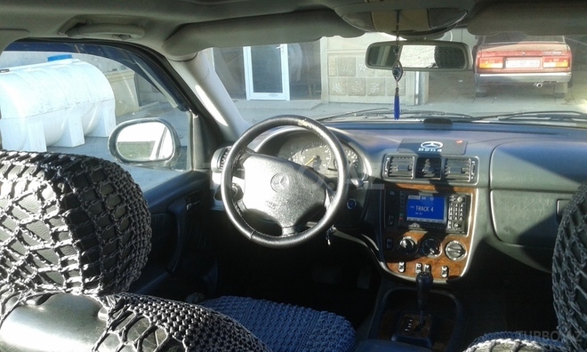 Mercedes ML 320 2000, 179,000 km - 3.2 l - Bakı