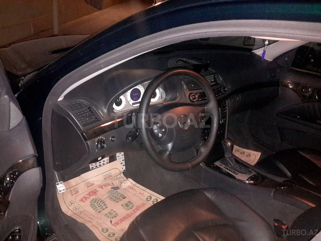 Mercedes E 320 2003, 116,452 km - 3.2 l - Bakı