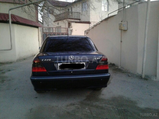 Mercedes C 220 1999, 380,000 km - 2.2 l - Bakı