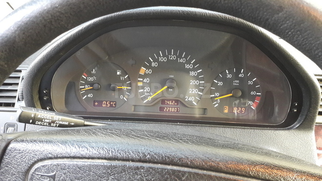 Mercedes C 200 1999, 230,000 km - 2.0 l - Bakı